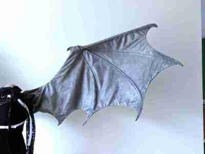 wing of dragon demon bat wings DIY instructions sewing pattern.
